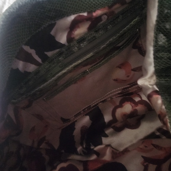 Kate Landry large shoulder bag. NWT - Picture 8 of 8